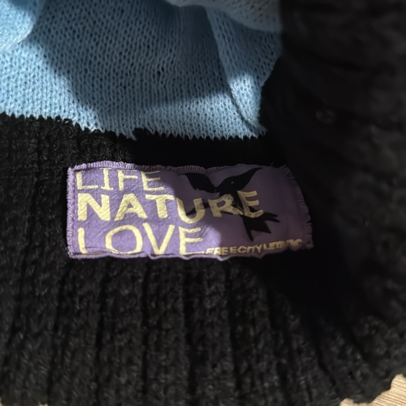 FREECITY Winter hat - Picture 2 of 2